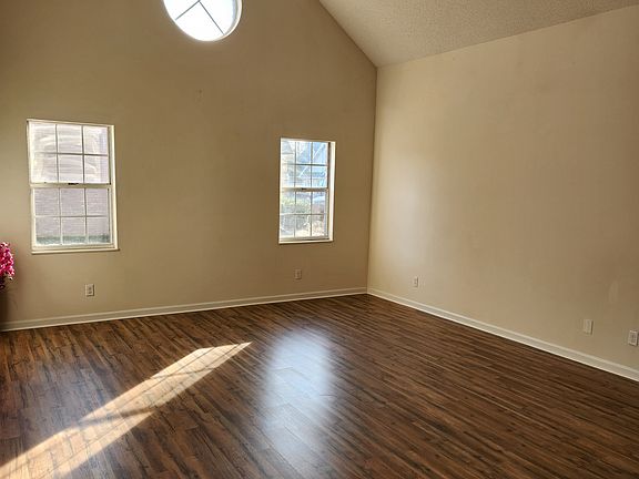 Abundant light in the living room
