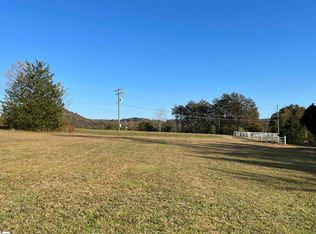 103 Mountain Estates Rd, Pickens, SC 29671