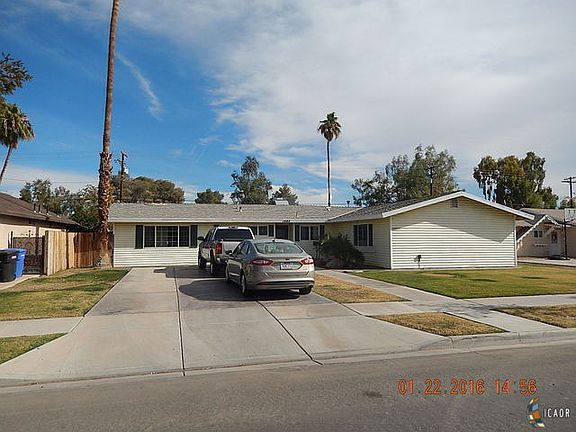 2nd image of 1585 Cypress Dr