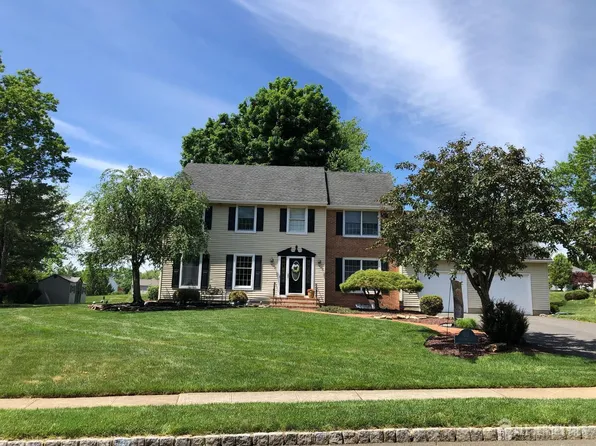 53 Wexford Dr S, Monmouth Junction, NJ 08852
