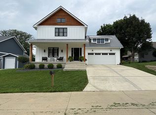 1009 Sunset Dr, Covington, IN 47932