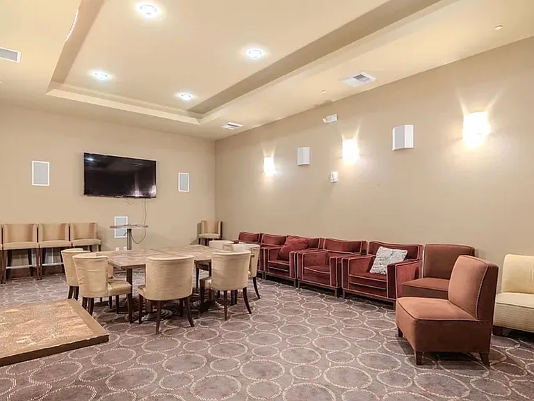 450 N Arlington Ave #602 — Photo 9