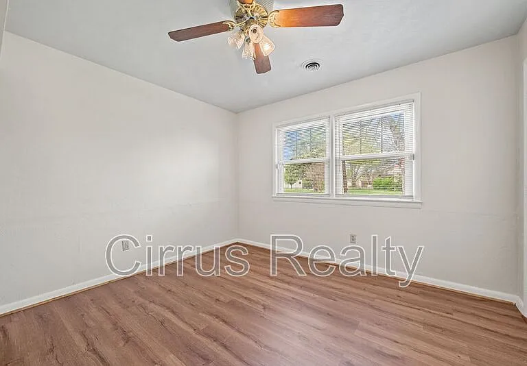 3 Towler Dr — Photo 6
