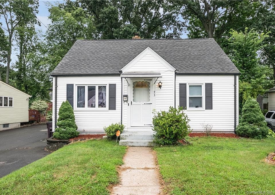 1st image of 75 McKinley Dr