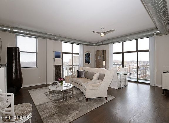 2nd image of 4011 N Francisco Ave Unit 410