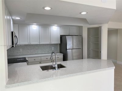 12500 SW 5th Ct APT 404M, Pembroke Pines, FL, 33027