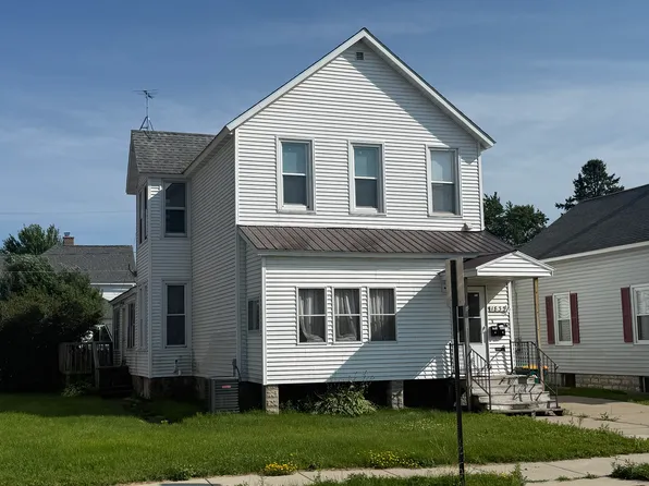 1835 Dunlap Ave, Marinette, WI 54143