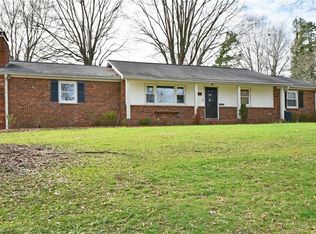 132 Grey St, Mocksville, NC 27028