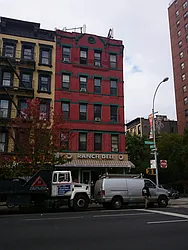 856 Amsterdam Avenue in Manhattan Valley