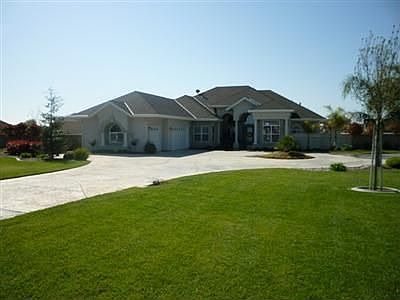 1st image of 30758 E Tressa Ln