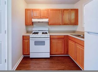11-413 S Ohenry Blvd #11, Greensboro, NC 27401