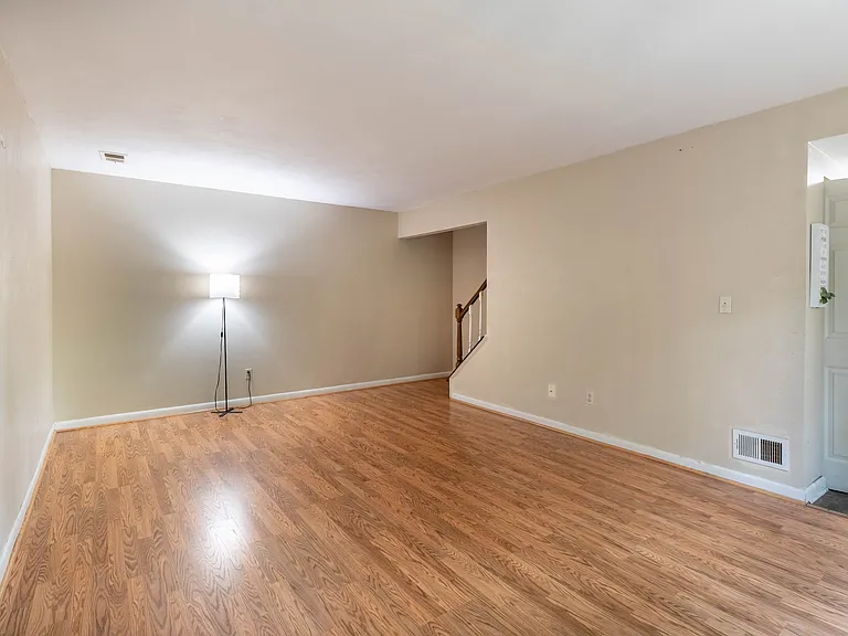 389 Charles St — Photo 13