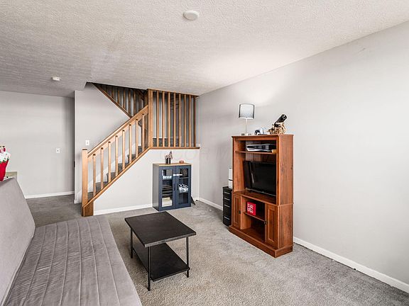 5th image of 7023 Pleasant Colony Way #15