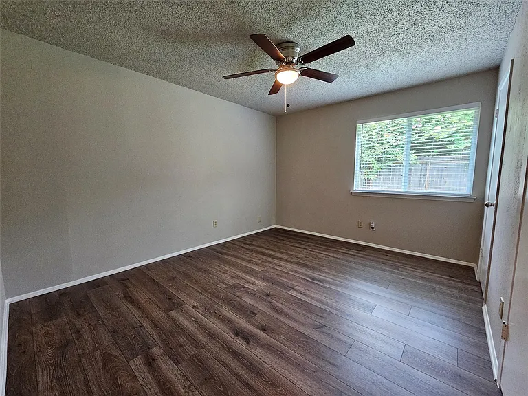 6800 Lunar Dr #A — Photo 15