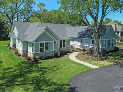 255 Hawthorne Rd, Libertyville, IL, 60048