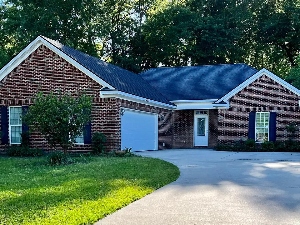 3485 Lenox Dr