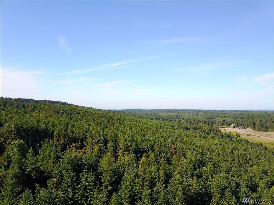 Looking North. Parcel is on the right side of this pic