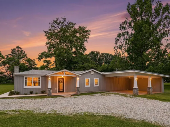 1522 Holders Cove Rd, Winchester, TN 37398