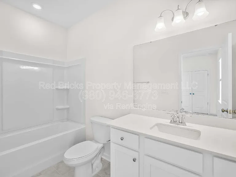 9008 Catboat St — Photo 29