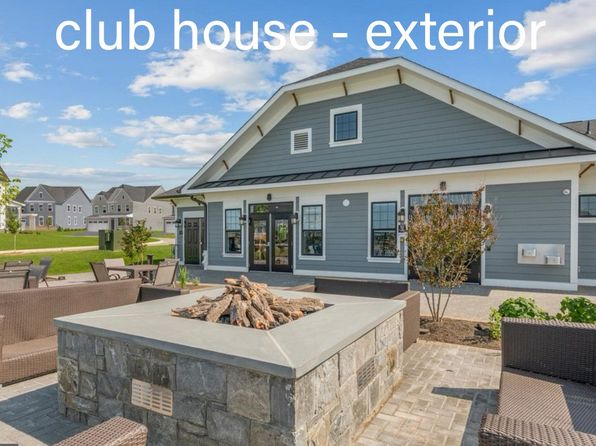 7840 Blackbriar Way