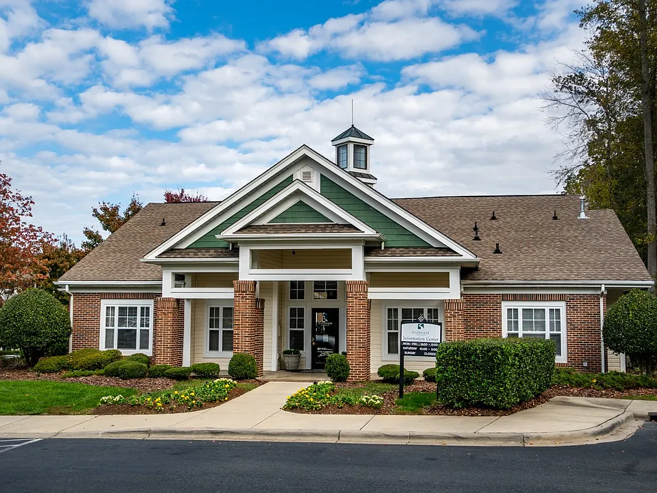 Rivermere Apartments
