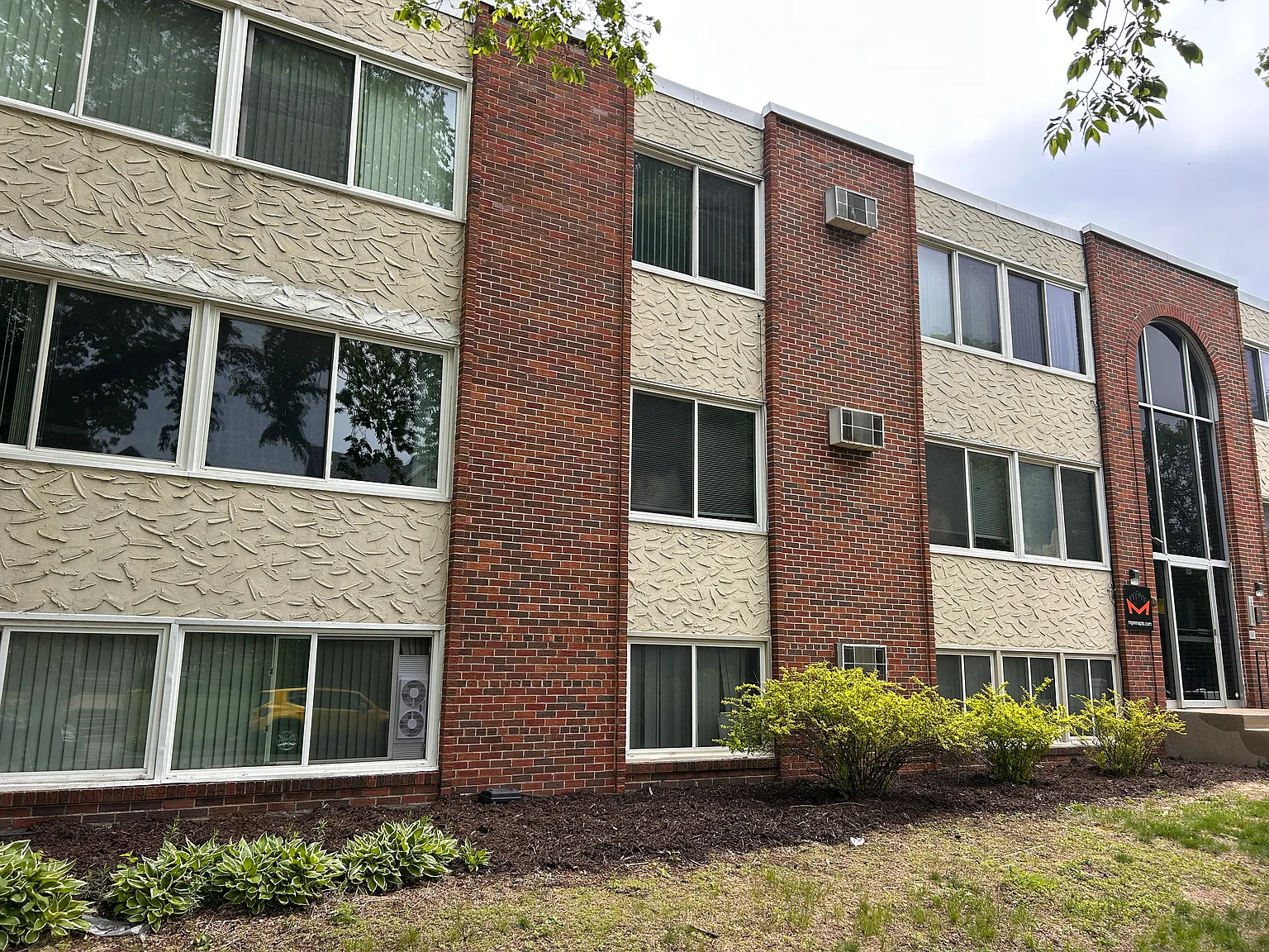 1 bed, 675 sqft, $1,025 — Photo 2