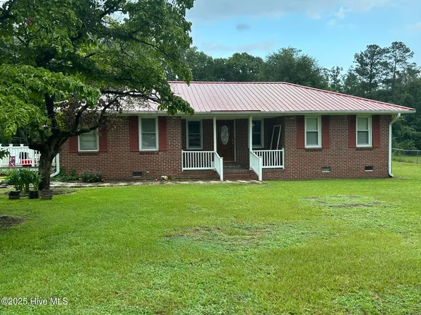 553 Horseshoe Circle, McColl, SC 29570