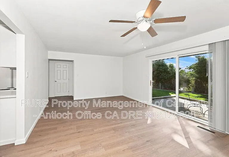 2829 Fortuna Ct — Photo 2