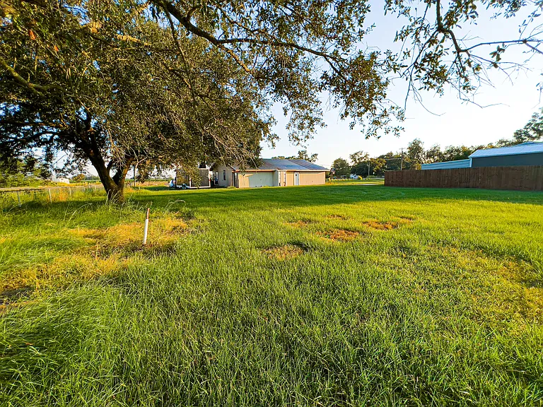 6300 Jefferson Island Rd — Photo 10