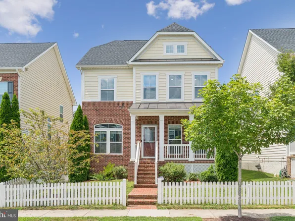 22626 Shining Harness St, Clarksburg, MD 20871