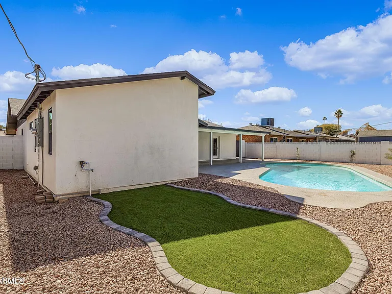 7308 E Granada Rd — Photo 36