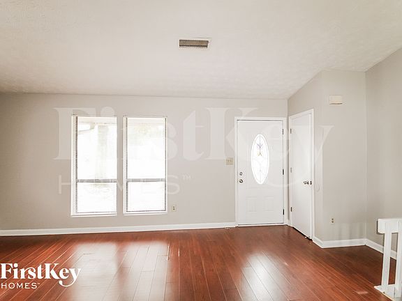 3rd image of 3216 Fescue Cir