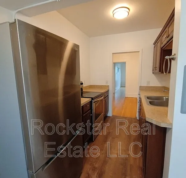 1524 W Gardner Ave #3 — Photo 11