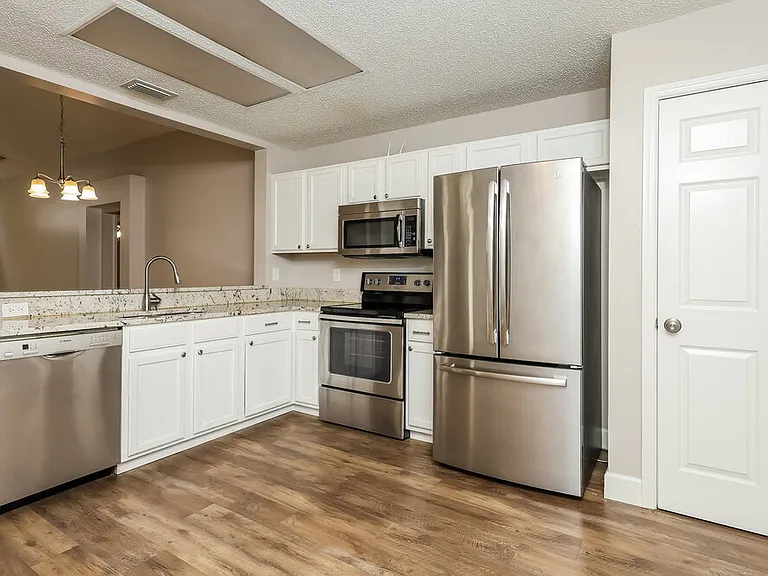 1544 Slash Pine Ct — Photo 6