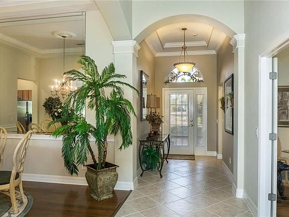 3rd image of 5120 Laurel Oak Ct
