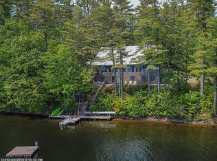 27 Kossow Ln, Raymond, ME 04071
