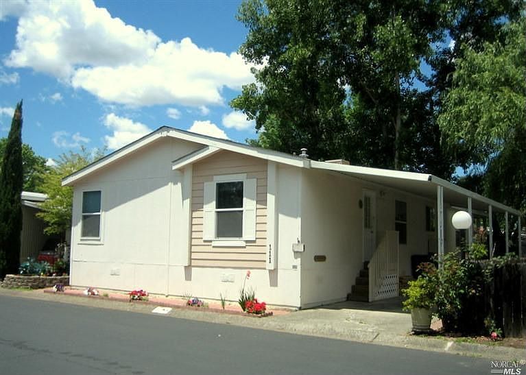 1st image of 111 Vista Cir