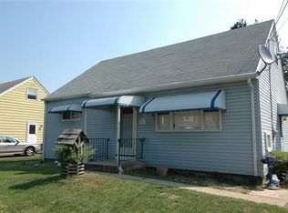 211 Blue Jay Ln, Mount Holly, NJ 08060