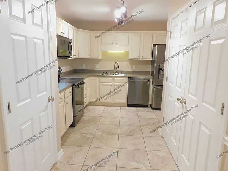 5012 Philly Ln — Photo 5