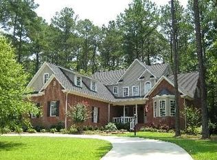 304 Parkwood Rd, Greenwood, SC 29646