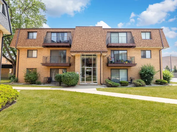 4827 W 109th St APT 101, Oak Lawn, IL 60453