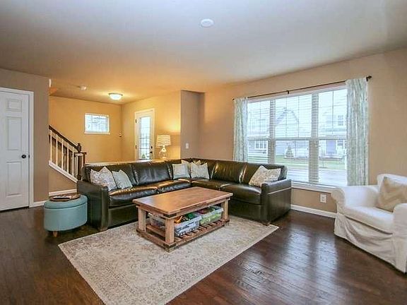 3rd image of 9337 Vista Meadow Dr