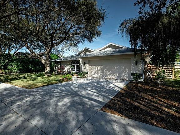 2nd image of 2527 Waterview Ct