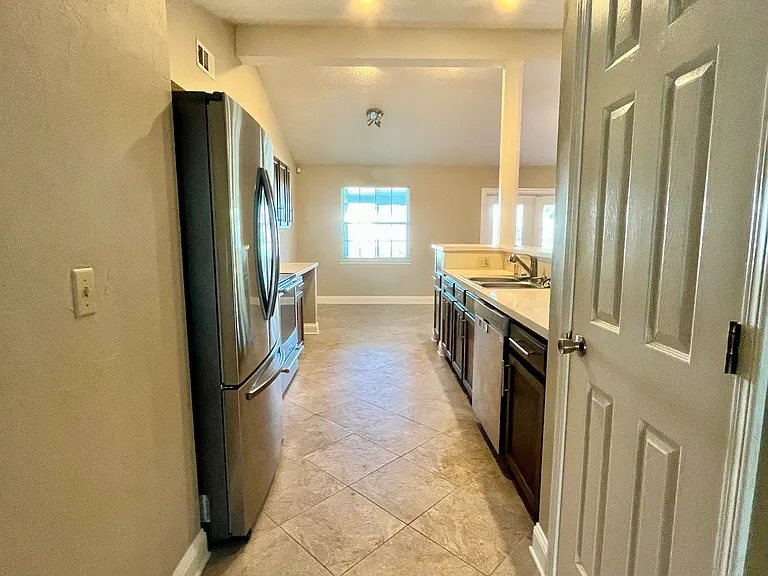 10287 Stallion Run Ct — Photo 3