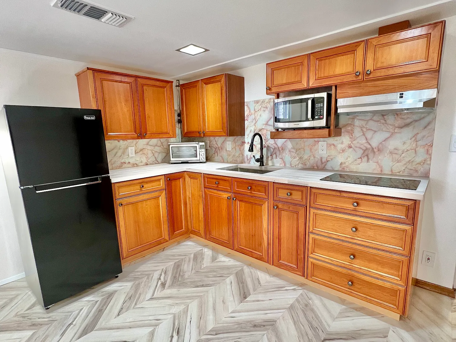 5024 SW Dawson St — Photo 2