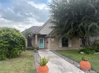 301 Karen Dr, Alamo, TX 78516