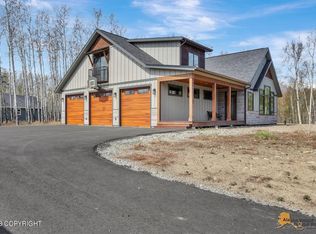 7831 N Prospect Mountain Dr, Palmer, AK 99645