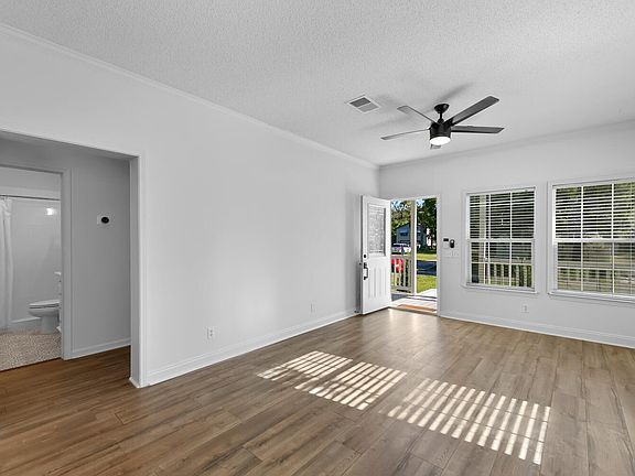 948 Ingleside Ave Jacksonville-large-005-003-A2898-1500x1000-72dpi_10212022