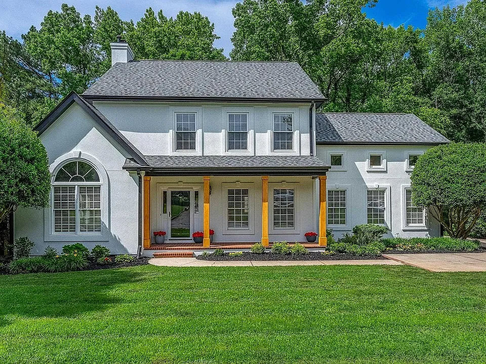 221 River Walk Dr