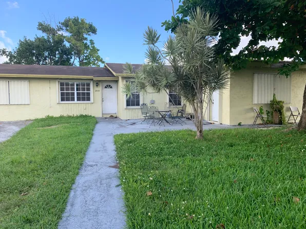 2405 W 6th Ln, Hialeah, FL 33010